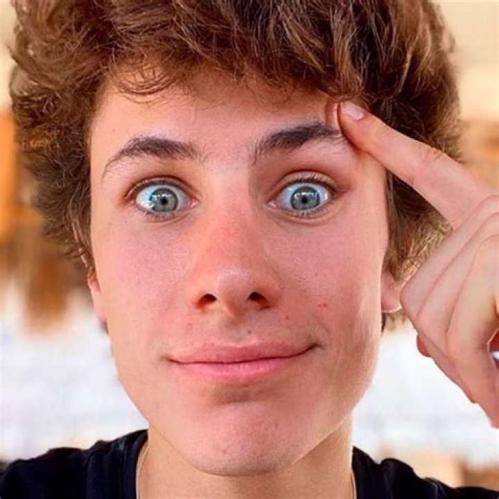 Juanpa Zurita Biography, Age, Height, Is He And Lele Pons Engaged?
